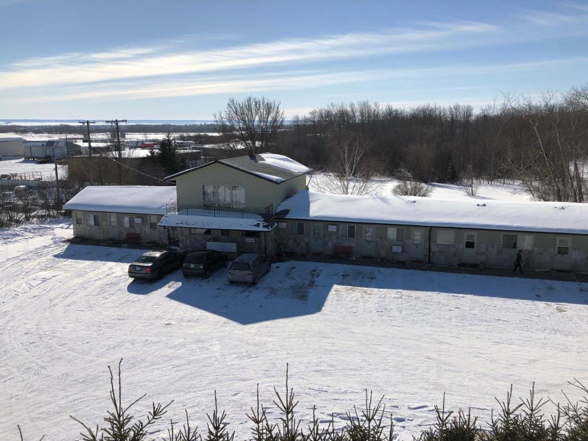Swan River New Country Motel מראה חיצוני תמונה